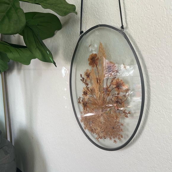 Vintage Framed Pressed Flowers Artwork - Picture 2 of 4